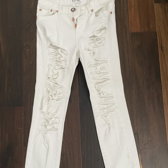 White MID RISE ripped ONE TEASPOON denim - Picture 2 of 3